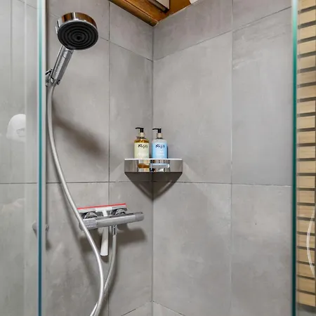 Grand-st-bernard, - 4 Pers - Cosy&rénové Appartement *